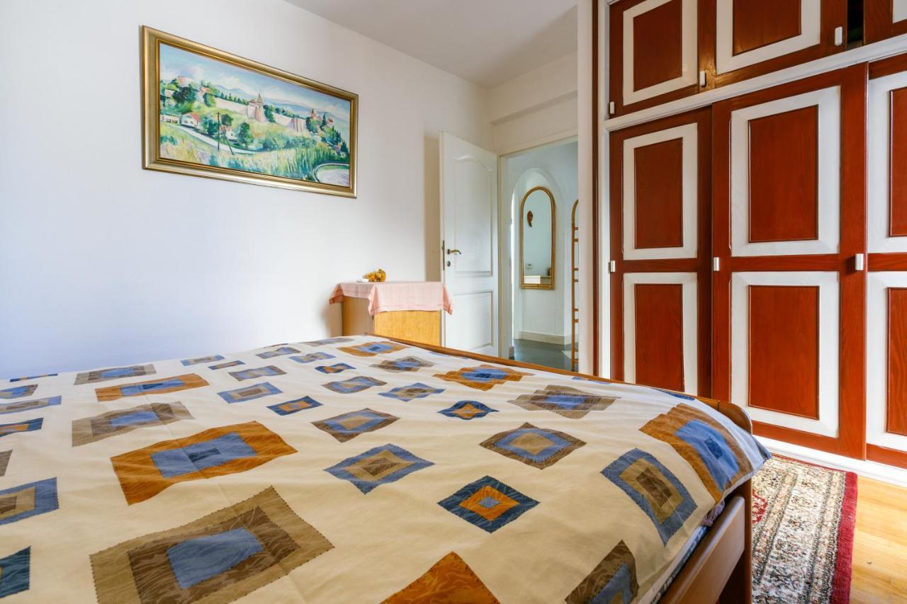 Apartment Eni Selce Exterior photo